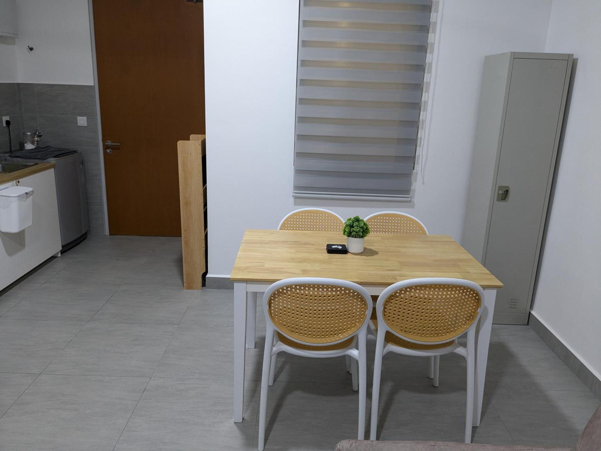 Setia Alam - Sunsuria Forum - Chic Urban Retreat *
